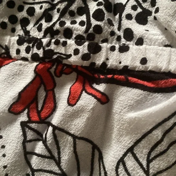 HOST PICK, DEPT, Colouring Book peplum top - Picture 6 of 7